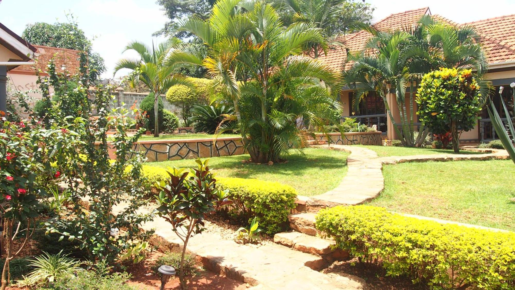 Keelan Ace Villas Kampala Kültér fotó