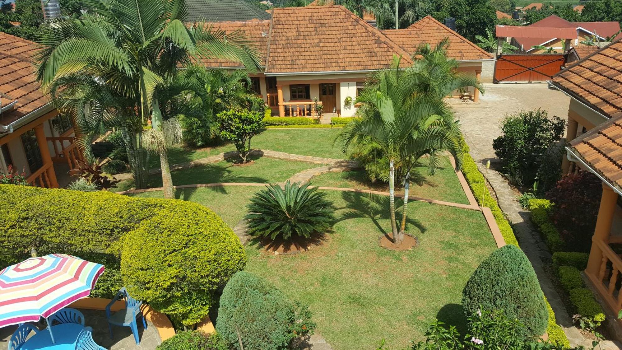 Keelan Ace Villas Kampala Kültér fotó