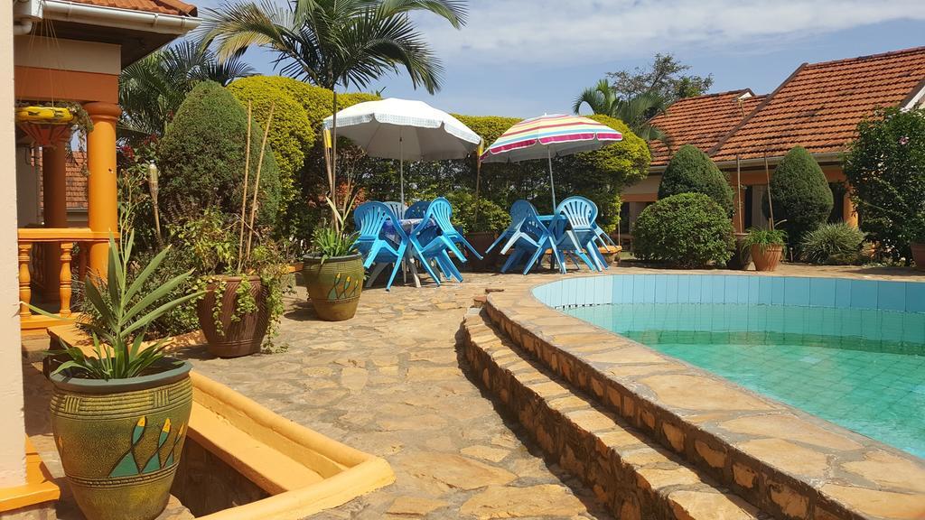 Keelan Ace Villas Kampala Kültér fotó