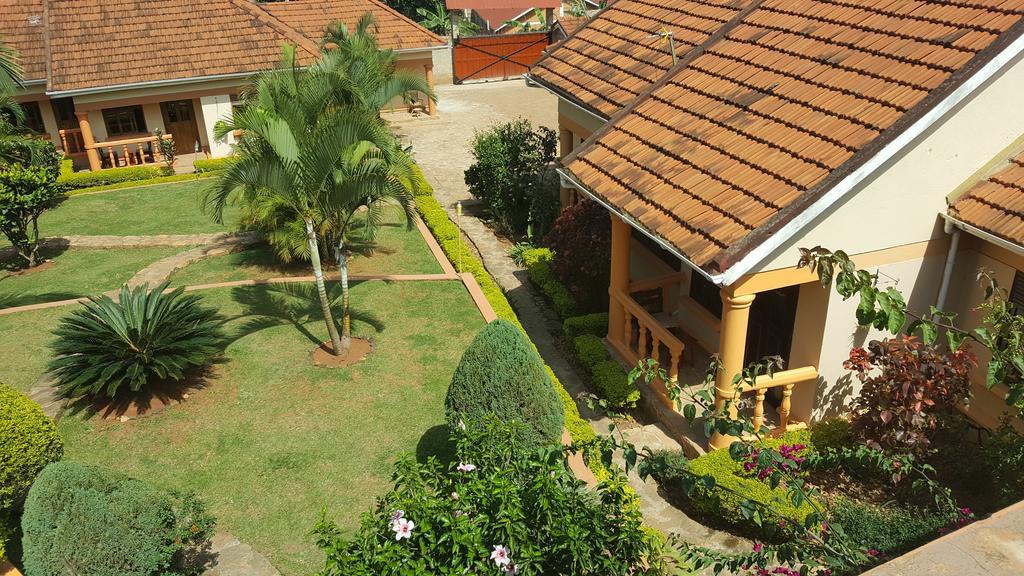 Keelan Ace Villas Kampala Kültér fotó