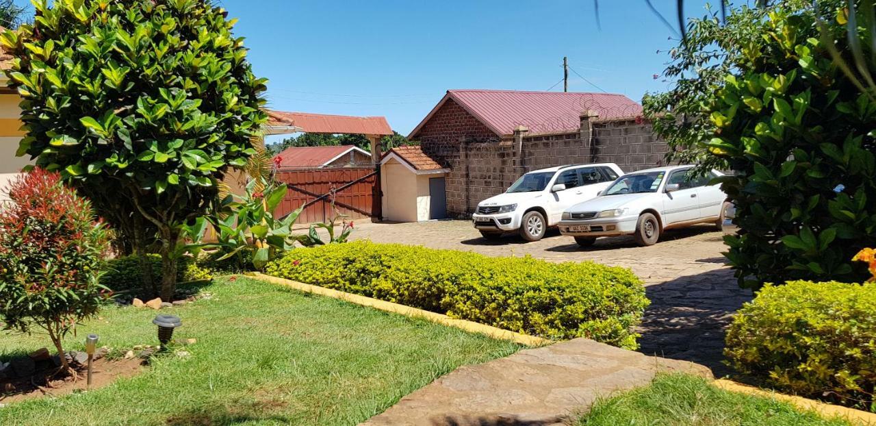 Keelan Ace Villas Kampala Kültér fotó